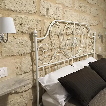62 Marinai Couette-café 3*